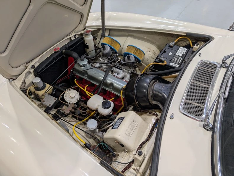 1967 Volvo 1800S - Image 22 of 31