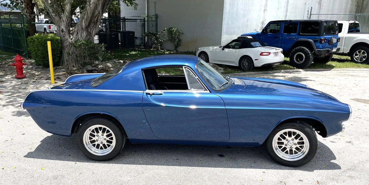 1967 Volvo 1800S - Image 17 of 31