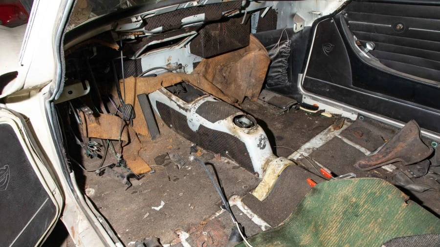 1967 Volvo 1800S - Image 4 of 12