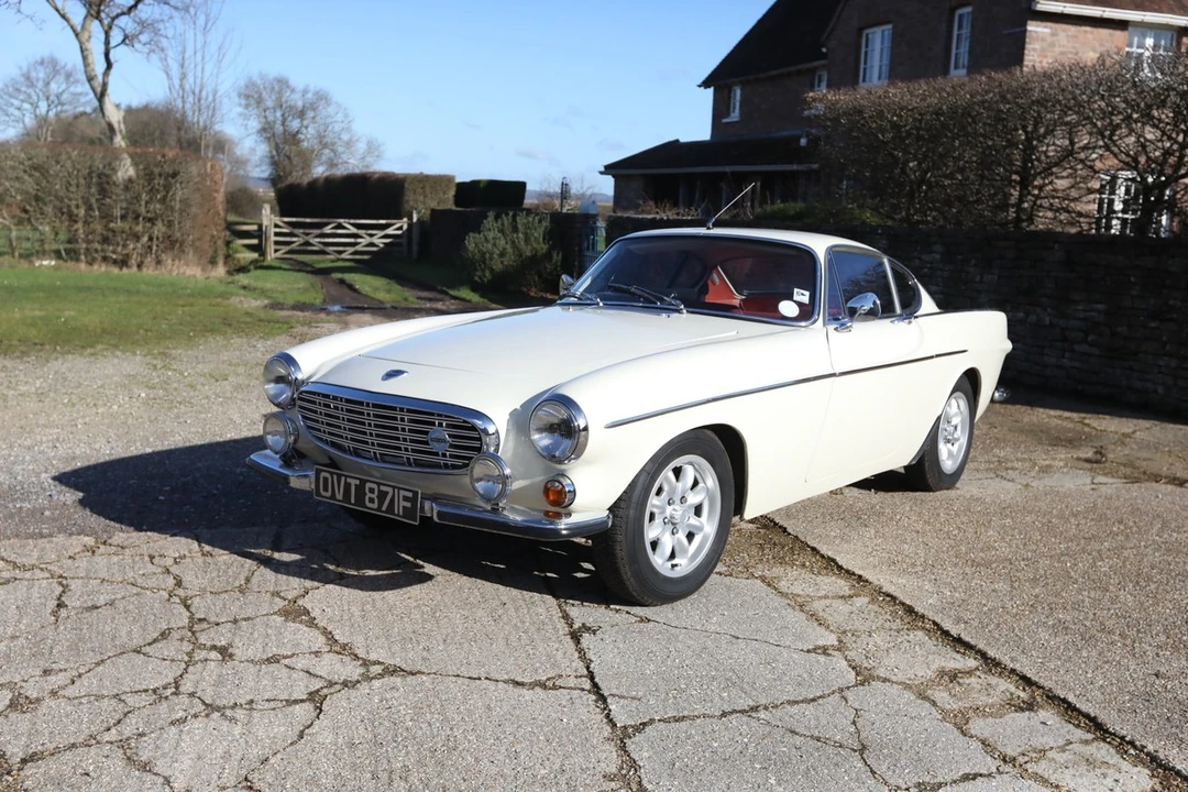 1967 Volvo 1800S - Image 5 of 30