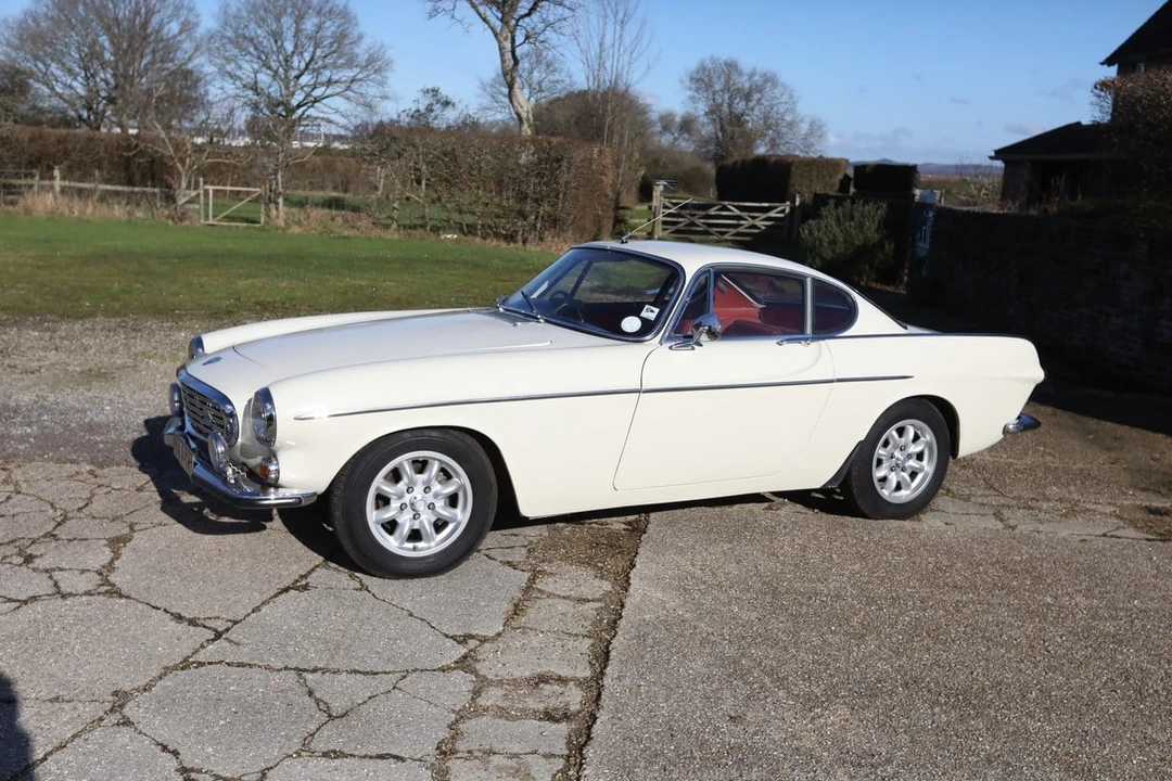 1967 Volvo 1800S - Image 25 of 30