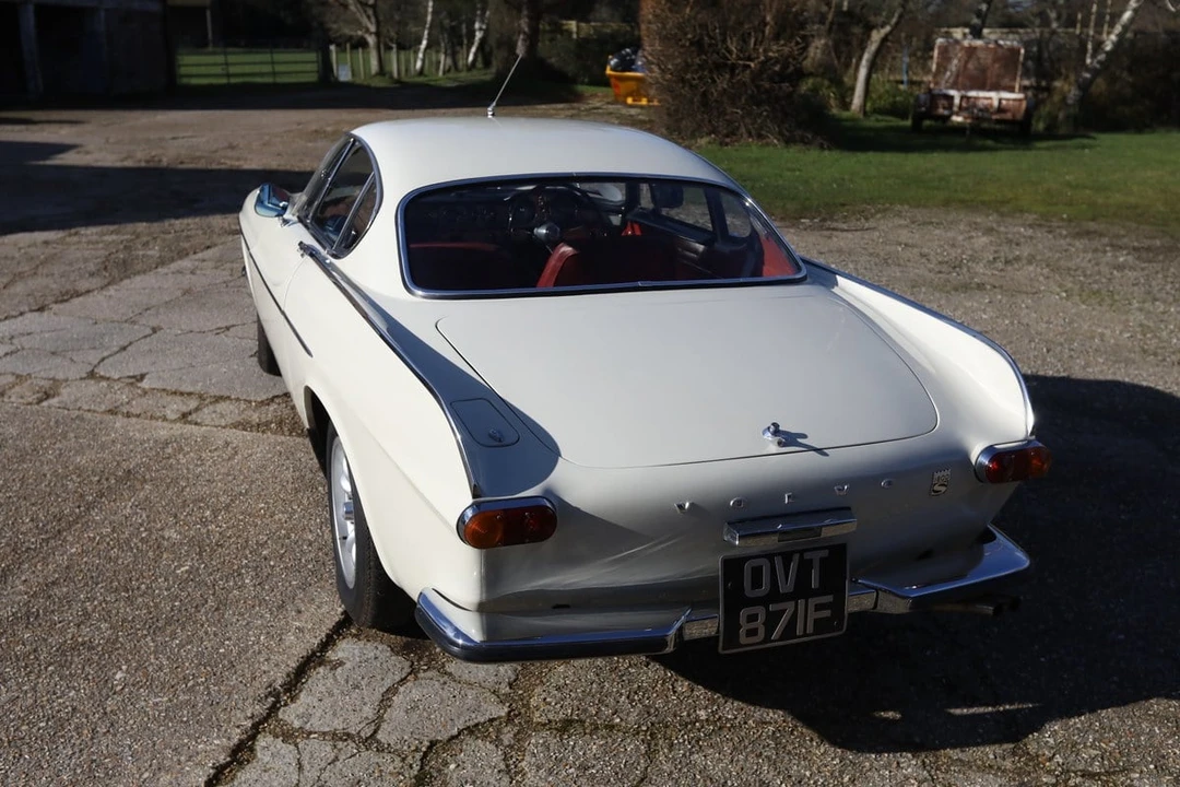 1967 Volvo 1800S - Image 15 of 30
