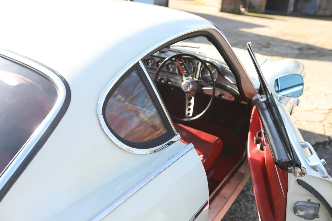 1967 Volvo 1800S - Image 30 of 30
