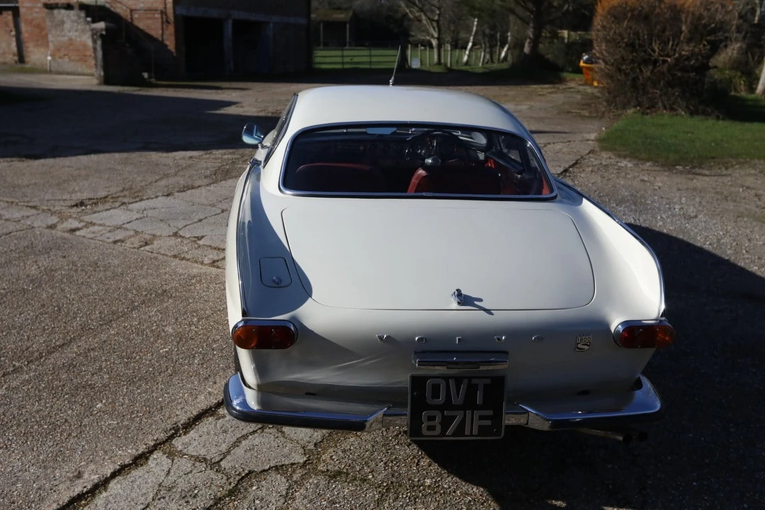 1967 Volvo 1800S - Image 16 of 30