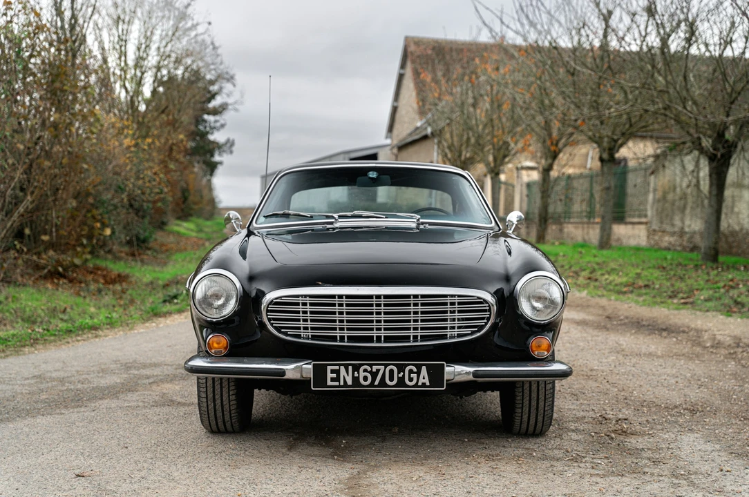 1967 Volvo 1800S - Image 10 of 21