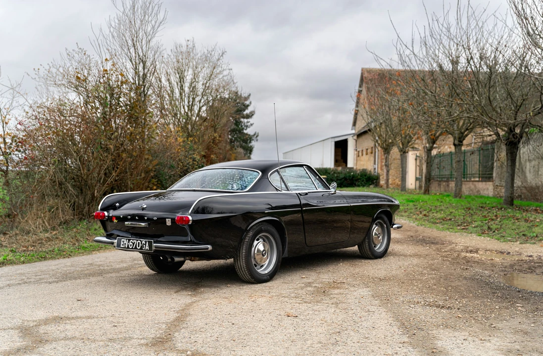 1967 Volvo 1800S - Image 13 of 21