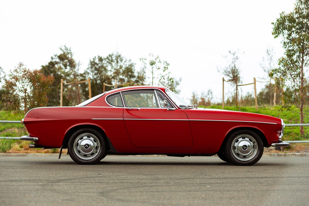 1967 Volvo 1800S - Image 7 of 31