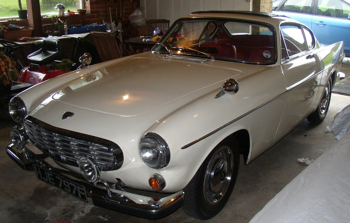 1967 Volvo 1800S - Image 4 of 9