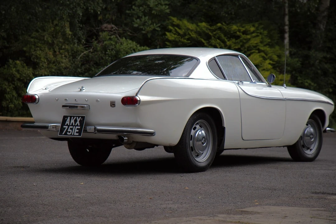 1967 Volvo 1800S - Image 4 of 31