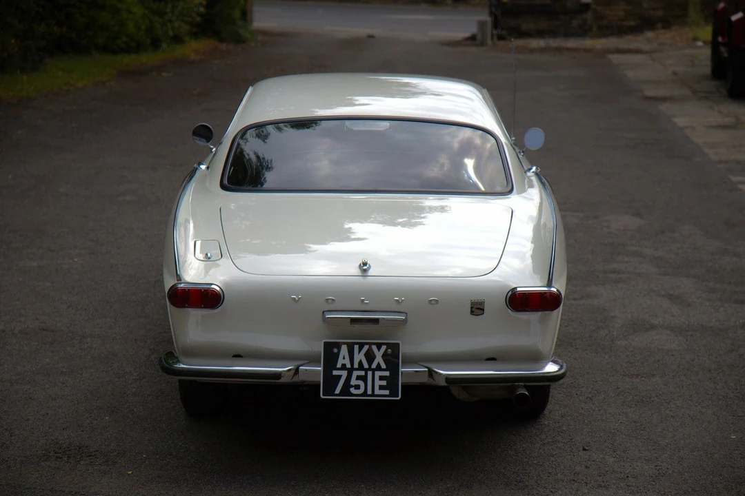 1967 Volvo 1800S - Image 6 of 31