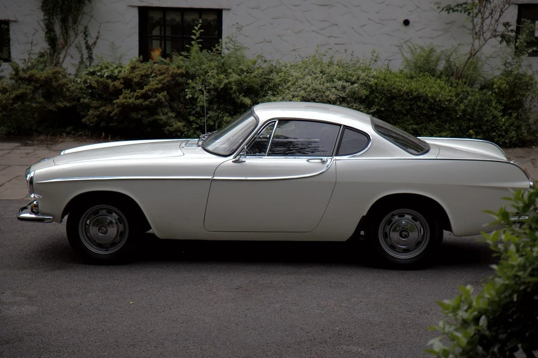1967 Volvo 1800S - Image 9 of 31