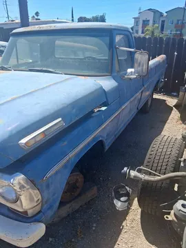 1967 Ford F-100 Long Bed