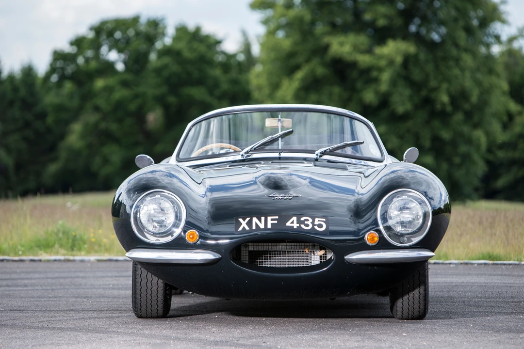 1988 Jaguar Replica - Image 2 of 17