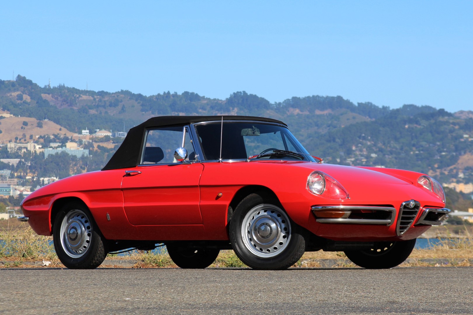 1967 Alfa Romeo Spider 1600 Duetto