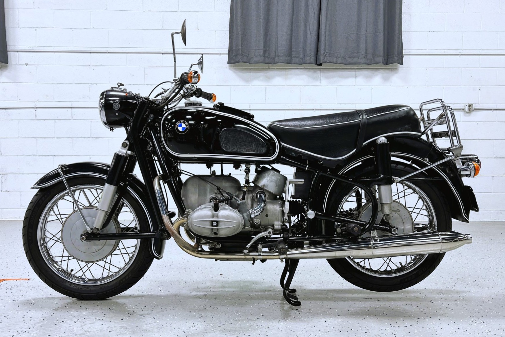 1967 BMW R69S