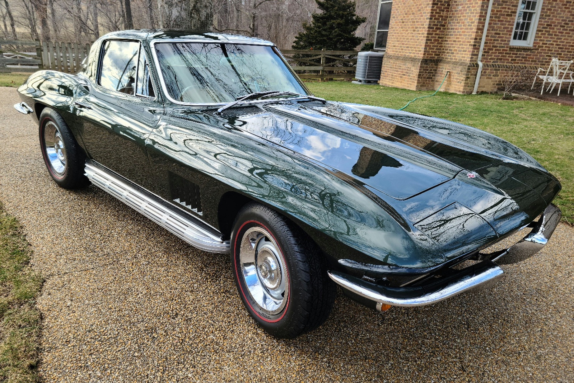 1967 Chevrolet Corvette Coupe 327/350 4-Speed
