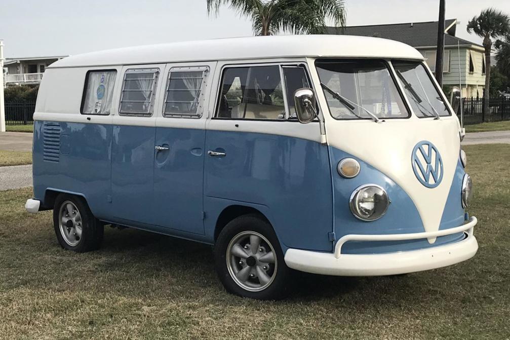 Modified 1967 Volkswagen Bus 11-Window