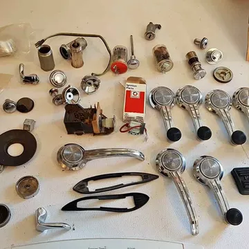 Pontiac Beaumont/Chevrolet Car Parts