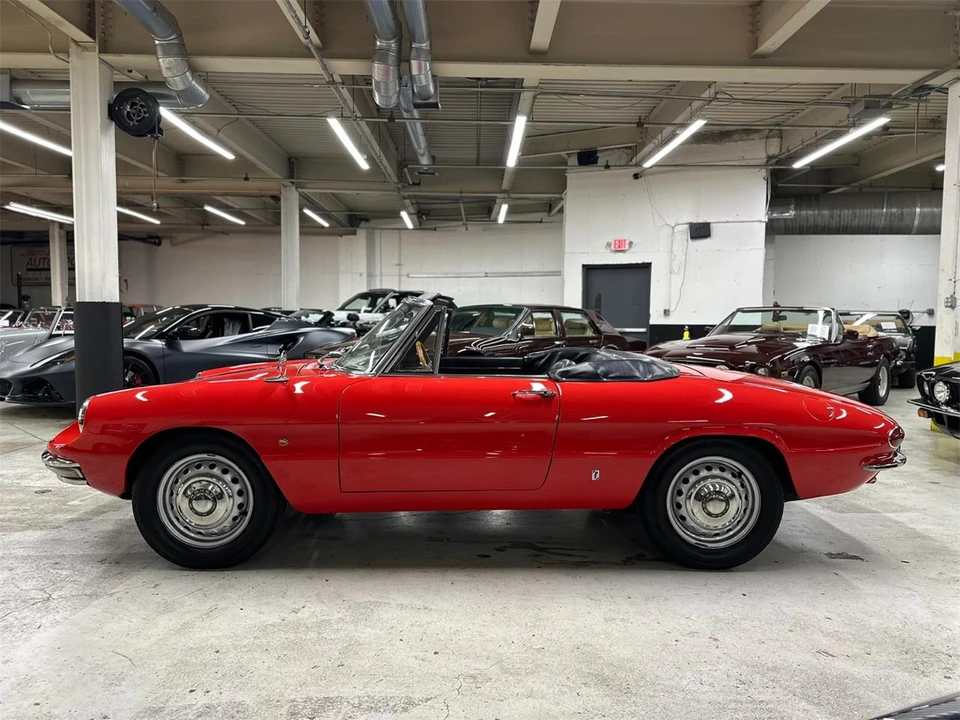 1968 Alfa Romeo Giulia Sprint GT Veloce - Image 13 of 31