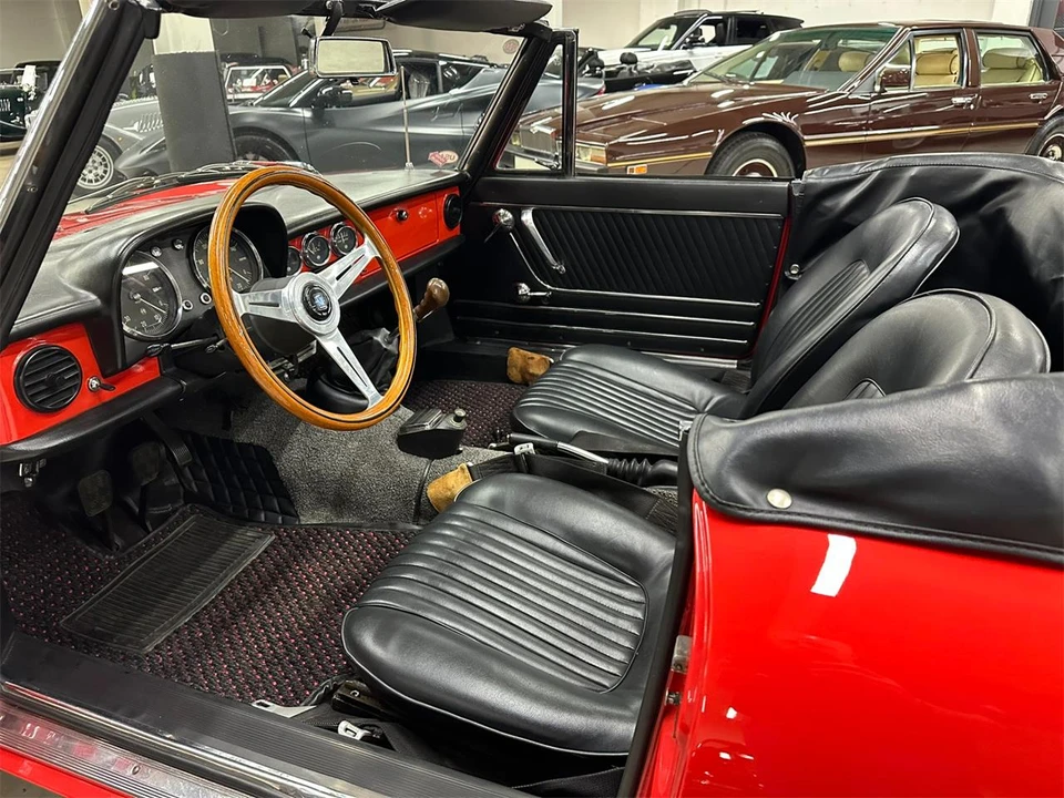 1968 Alfa Romeo Giulia Sprint GT Veloce - Image 21 of 31