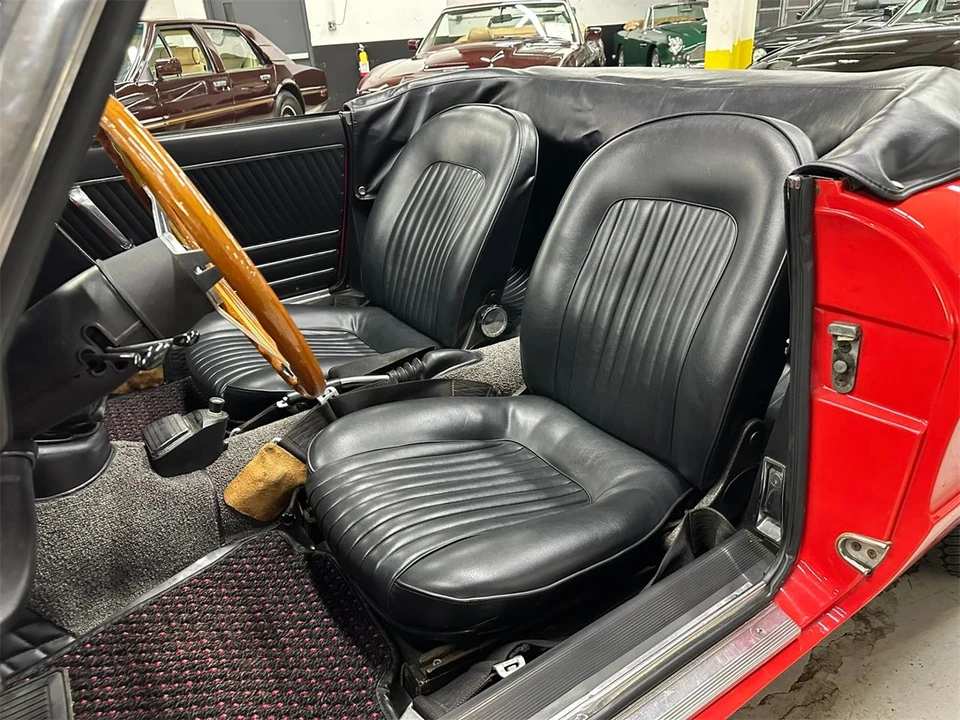 1968 Alfa Romeo Giulia Sprint GT Veloce - Image 23 of 31