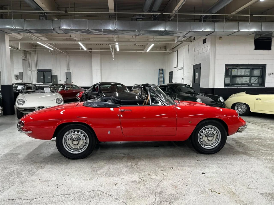 1968 Alfa Romeo Giulia Sprint GT Veloce - Image 15 of 31