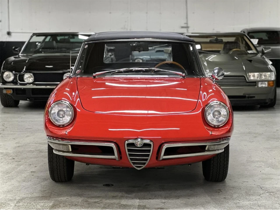 1968 Alfa Romeo Giulia Sprint GT Veloce - Image 4 of 31