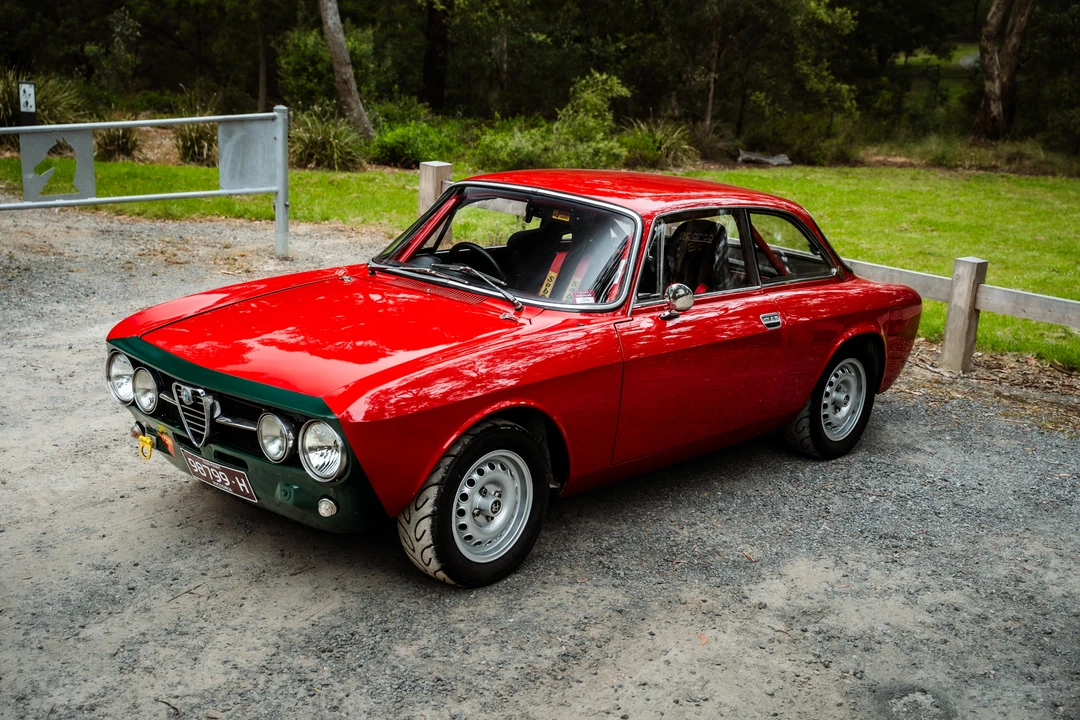 1968 Alfa Romeo 1750 GT Veloce - Image 13 of 31