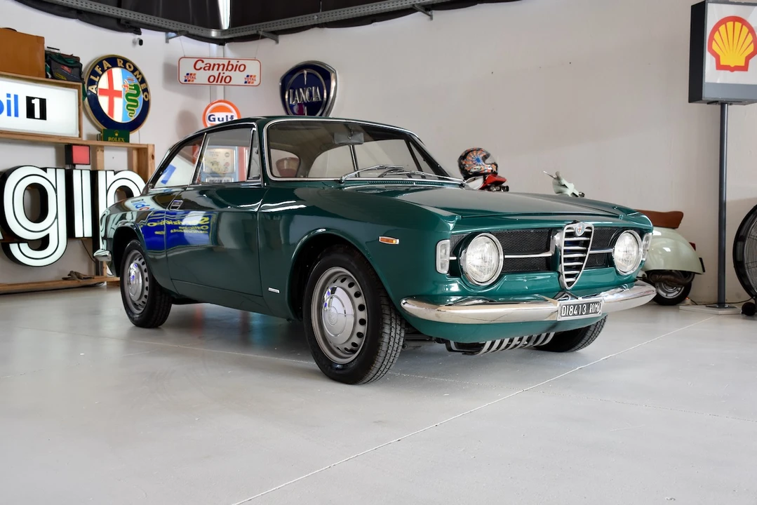 1968 Alfa Romeo GT 1300 Junior - Image 21 of 31
