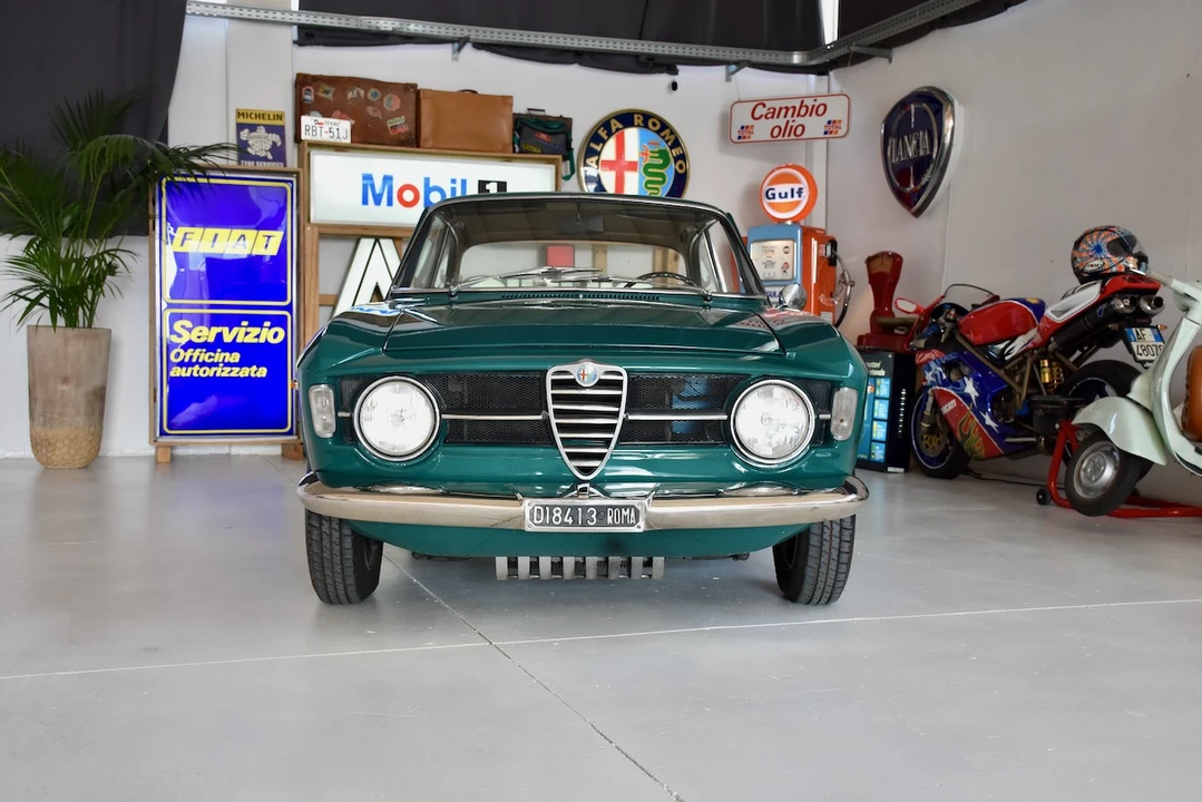 1968 Alfa Romeo GT 1300 Junior - Image 5 of 31