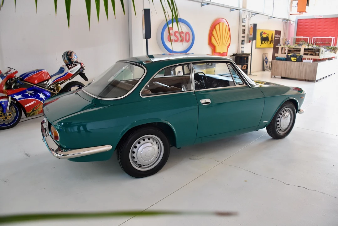 1968 Alfa Romeo GT 1300 Junior - Image 17 of 31