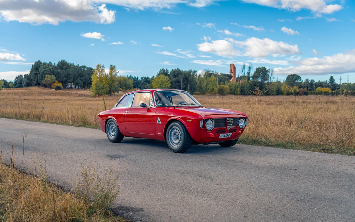 1968 Alfa Romeo Giulia Sprint GTA - Image 3 of 16