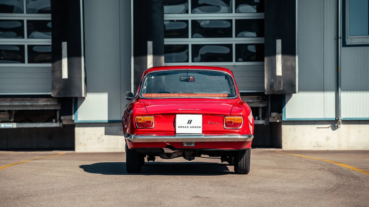 1968 Alfa Romeo Giulia Sprint GT Veloce - Image 4 of 31