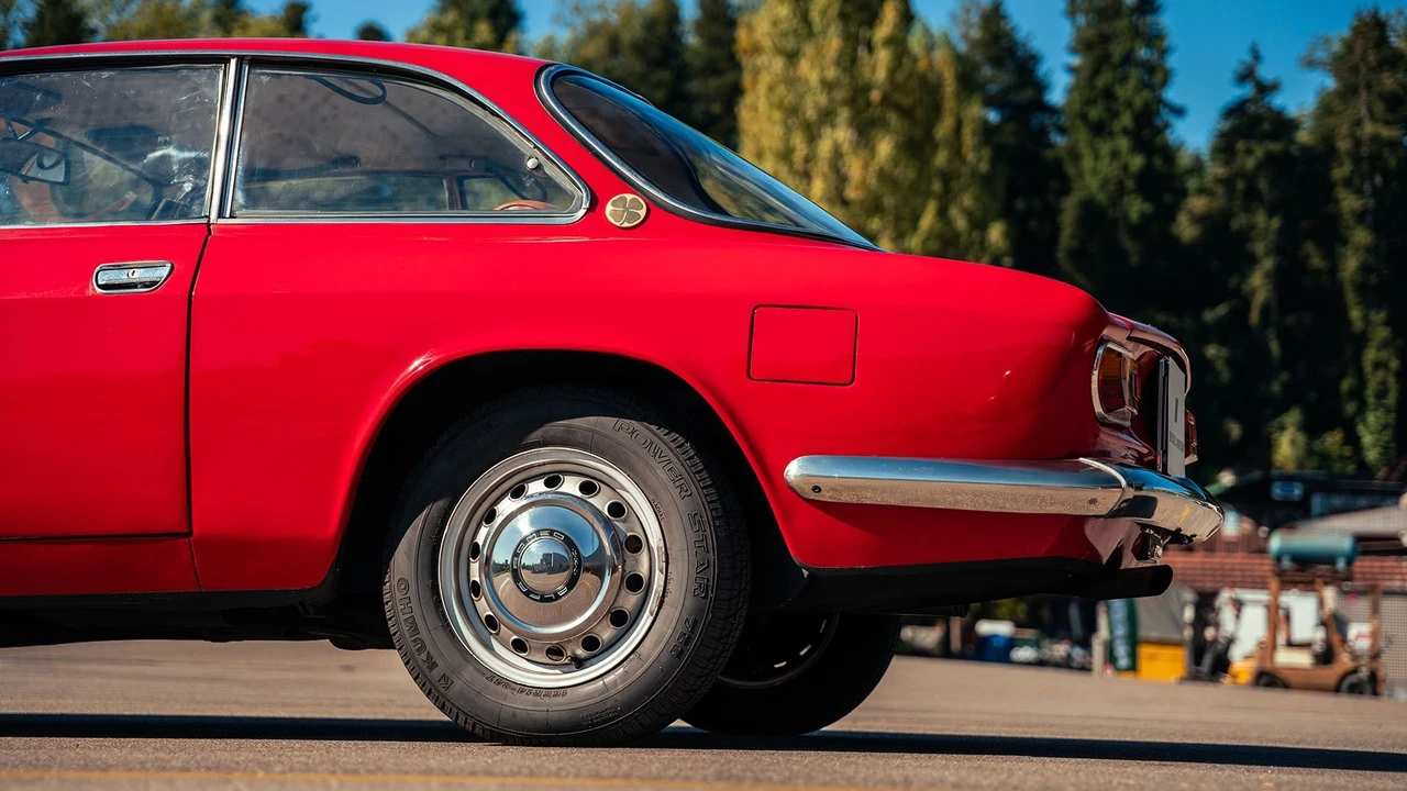 1968 Alfa Romeo Giulia Sprint GT Veloce - Image 20 of 31