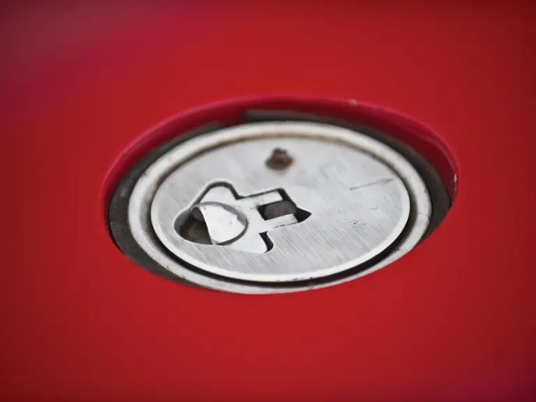 1968 Alfa Romeo 33 Stradale - Image 10 of 25