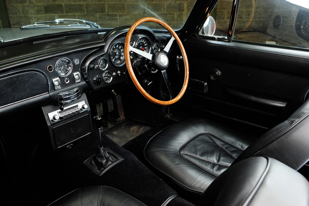 1968 Aston Martin DB6 - Image 9 of 30