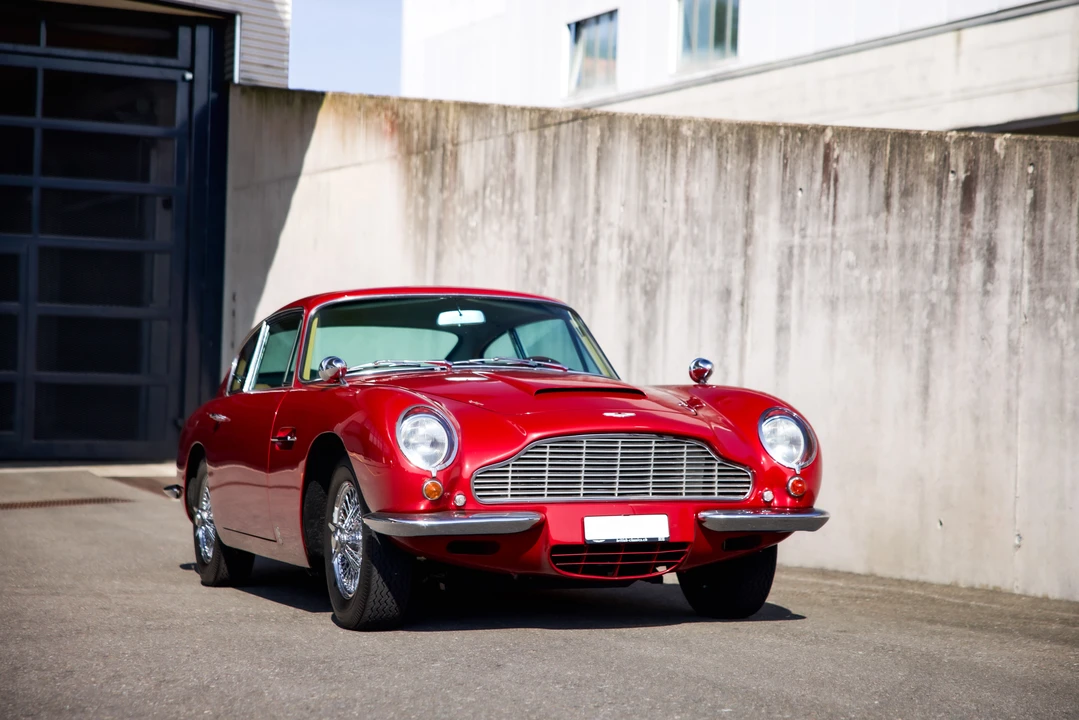 1968 Aston Martin DB6 - Image 28 of 31