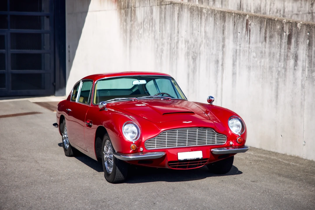 1968 Aston Martin DB6 - Image 29 of 31