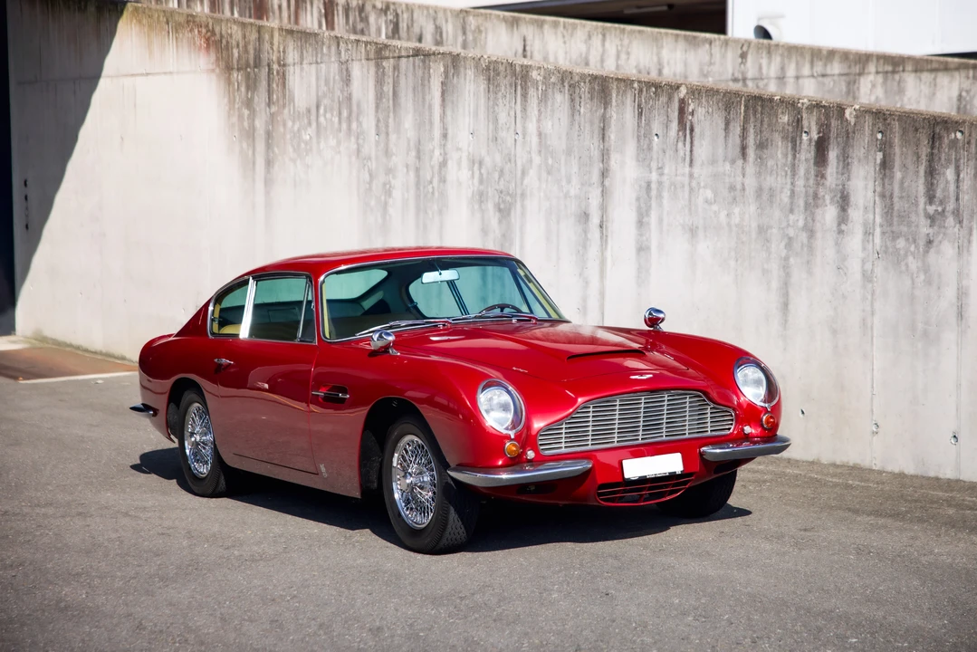 1968 Aston Martin DB6 - Image 30 of 31