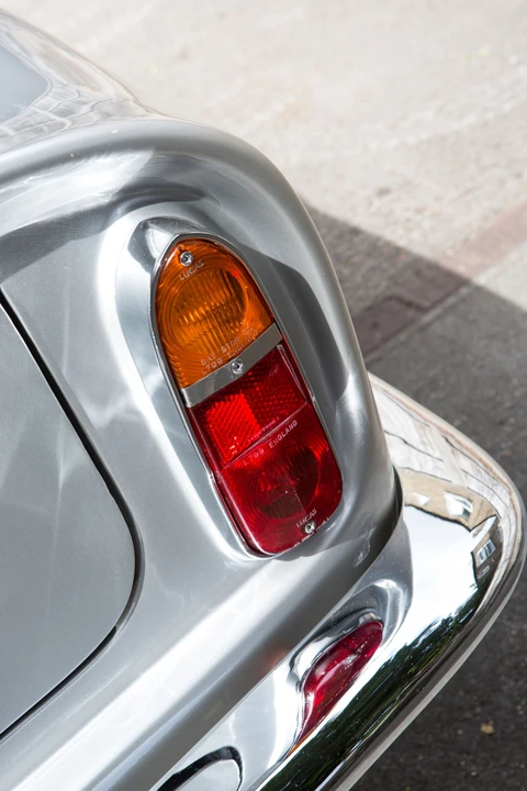 1968 Aston Martin DB6 Vantage - Image 26 of 31