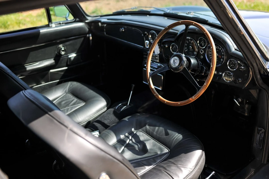 1968 Aston Martin DB6 Vantage - Image 6 of 31