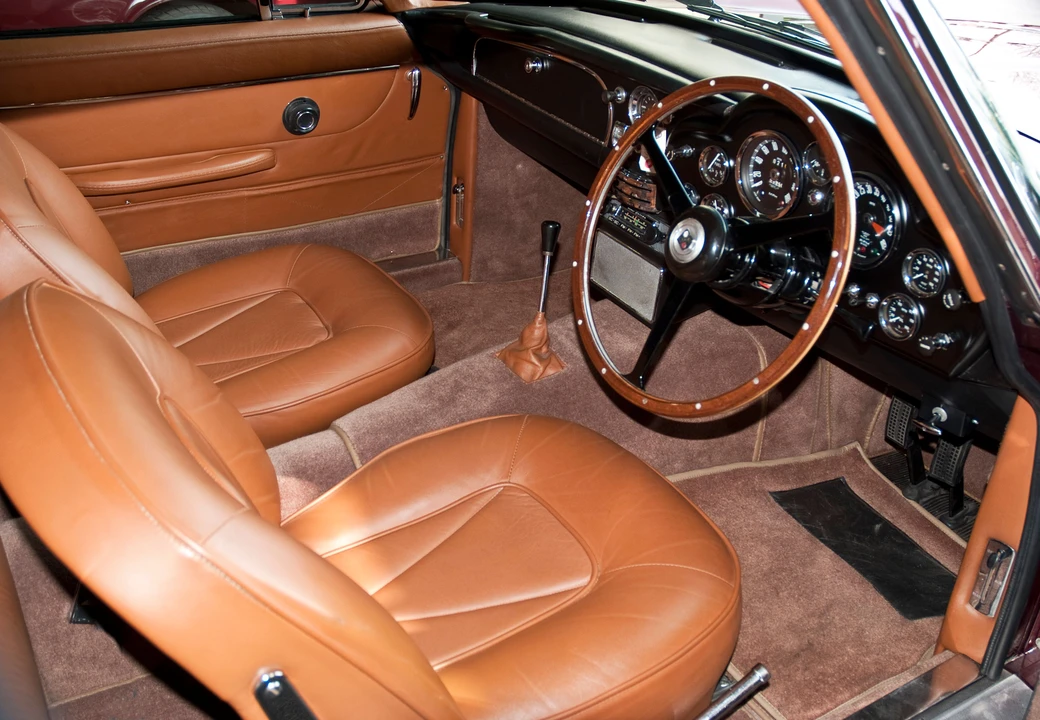 1968 Aston Martin DB6 - Image 4 of 6