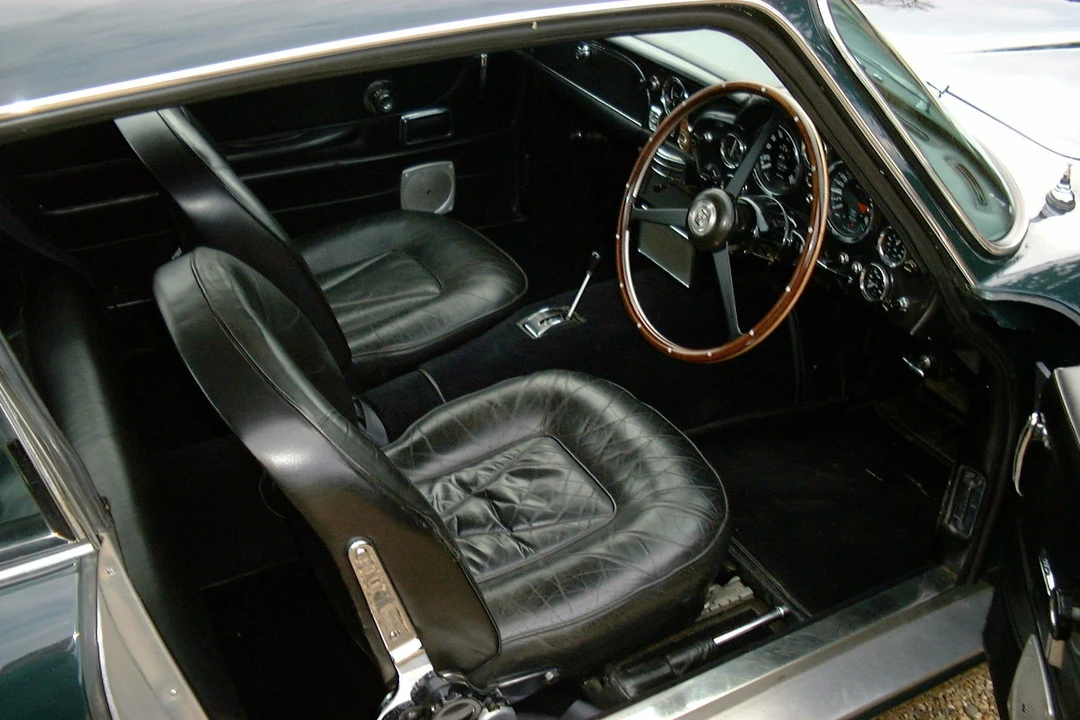 1968 Aston Martin DB6 - Image 3 of 3