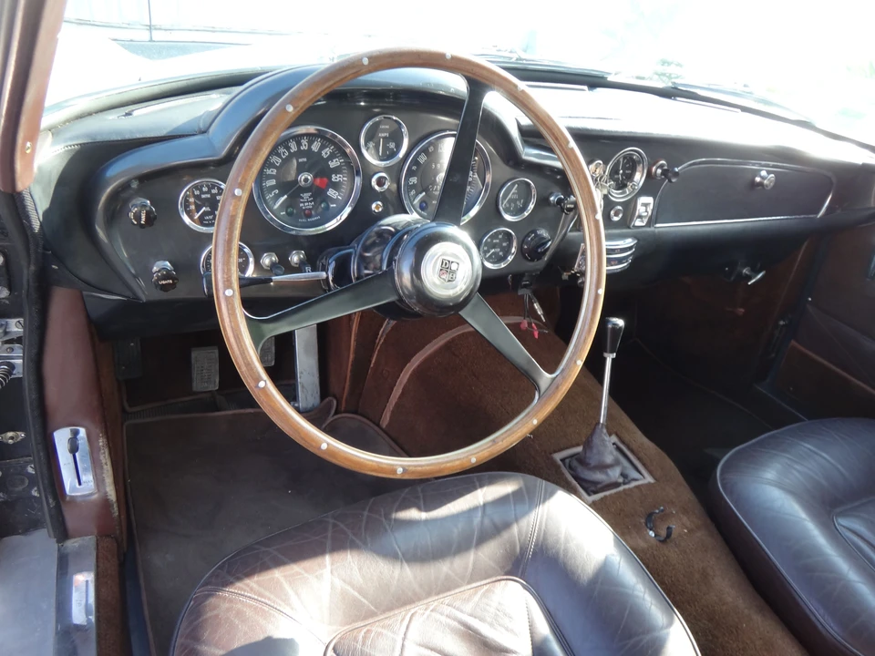 1968 Aston Martin DB6 - Image 4 of 6