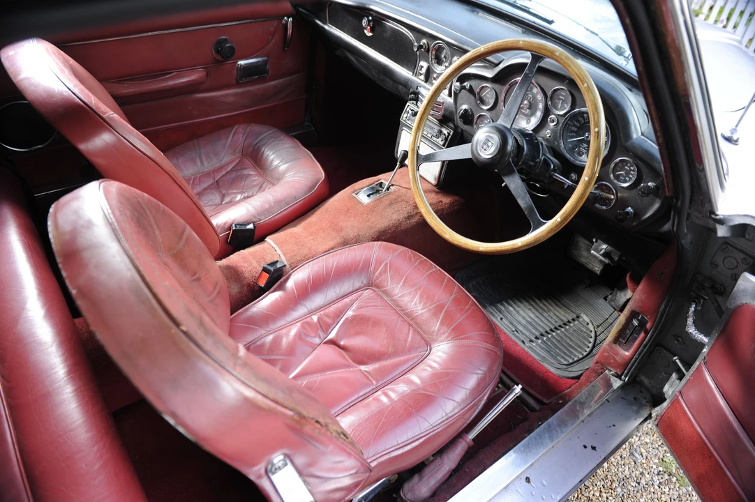 1968 Aston Martin DB6 - Image 7 of 20