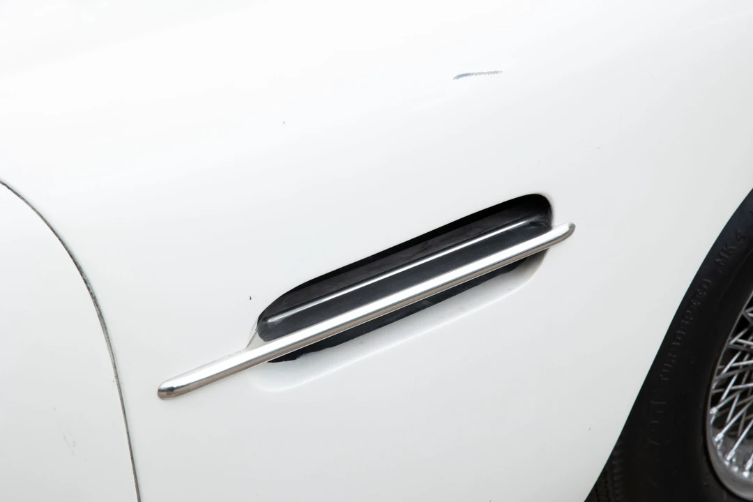 1968 Aston Martin DB6 - Image 17 of 31
