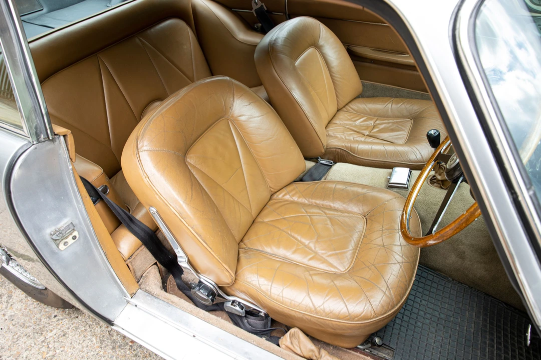 1968 Aston Martin DB6 - Image 14 of 31