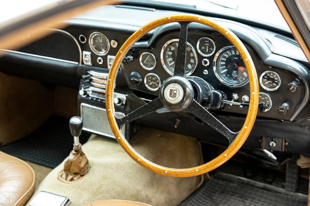 1968 Aston Martin DB6 - Image 19 of 31