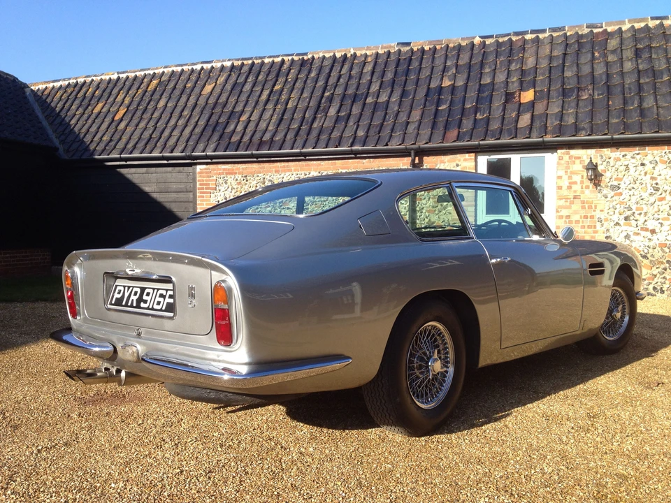 1968 Aston Martin DB6 Vantage - Image 11 of 12