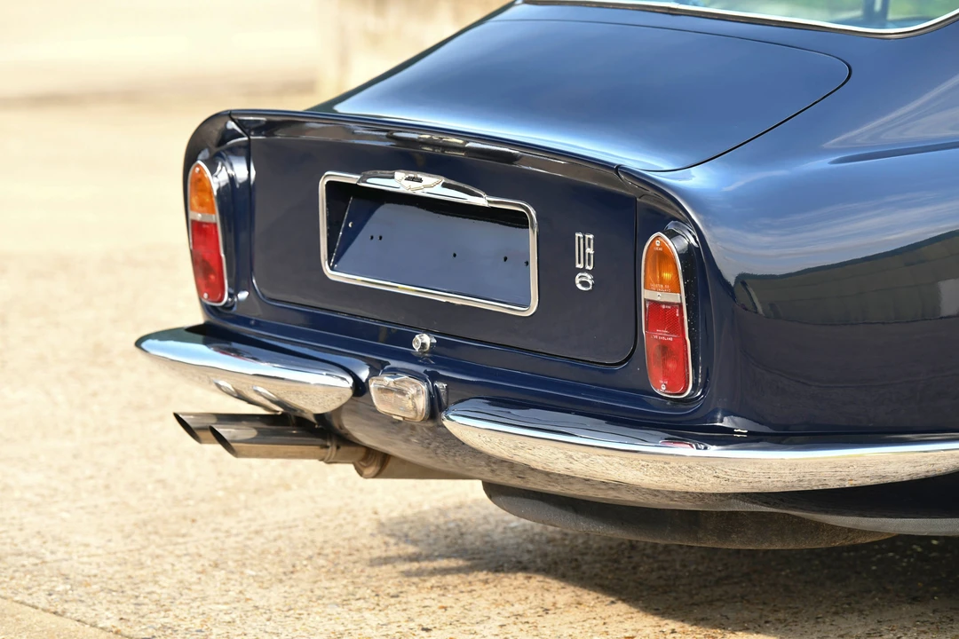 1968 Aston Martin DB6 Vantage - Image 14 of 31